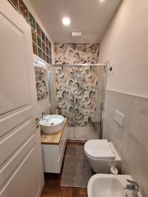 Il Talismano-In Citta -Vicino Al Mare Apartment Savona Exterior photo