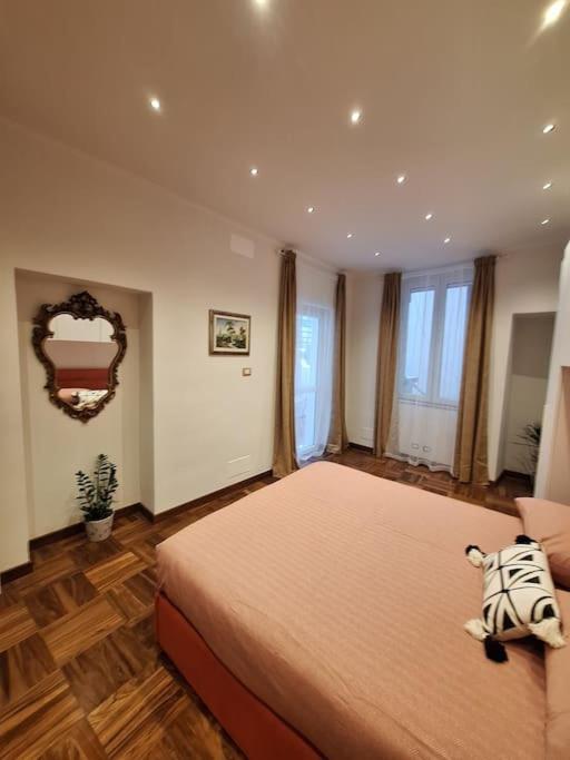 Il Talismano-In Citta -Vicino Al Mare Apartment Savona Exterior photo