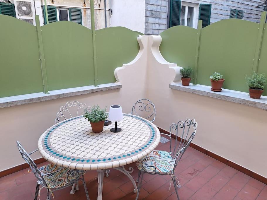 Il Talismano-In Citta -Vicino Al Mare Apartment Savona Exterior photo