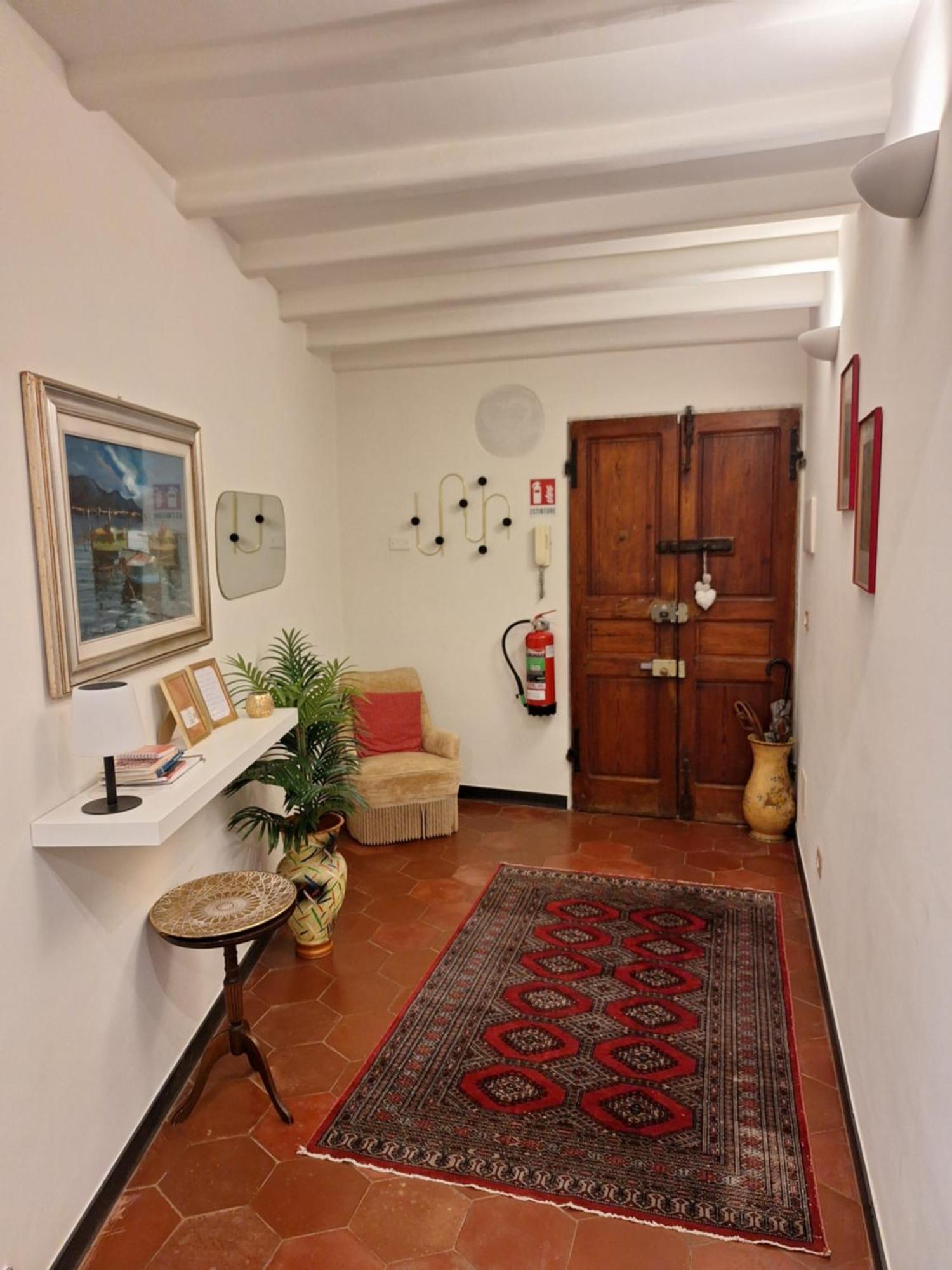 Il Talismano-In Citta -Vicino Al Mare Apartment Savona Exterior photo