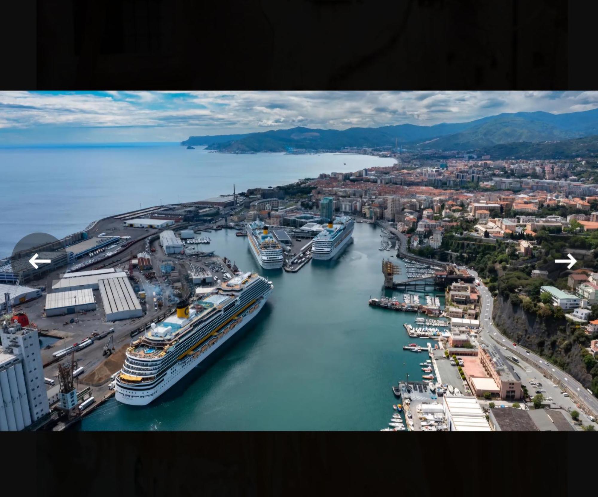 Il Talismano-In Citta -Vicino Al Mare Apartment Savona Exterior photo